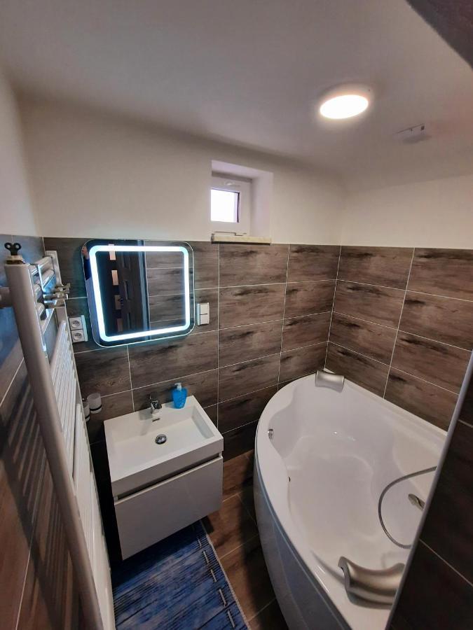 Apartman Sen Petrov Dış mekan fotoğraf
