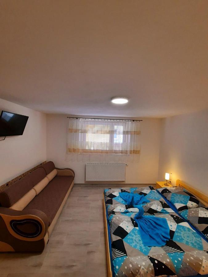 Apartman Sen Petrov Dış mekan fotoğraf