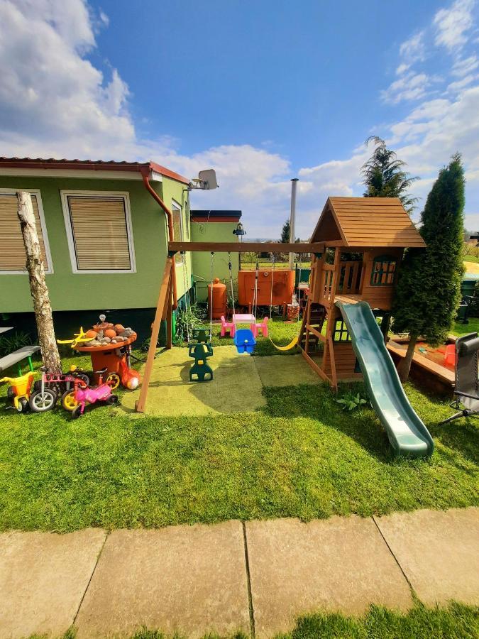Apartman Sen Petrov Dış mekan fotoğraf